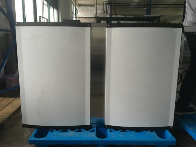 Kostkarka do lodu ze stali nierdzewnej R401A 60 kg Chłodzenie powietrzem 16